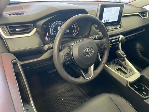 Certified 2025 Toyota RAV4 XLE Premium image 14