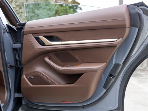 Certified 2025 Porsche Taycan AWD/4WD image 56
