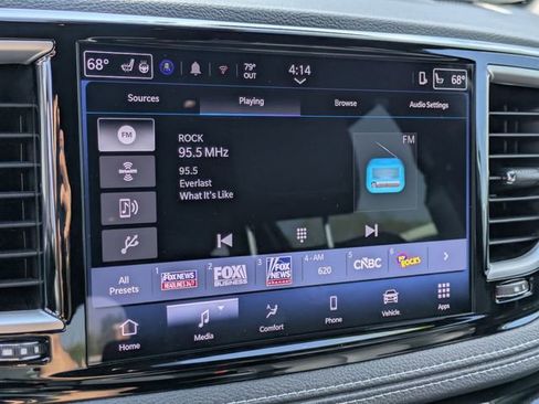 New 2026 Chrysler Pacifica Select w/ S Appearance Package FWD image 17