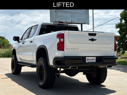 Used 2023 Chevrolet Silverado 1500 LT Trail Boss w/ LT Trail Boss Premium Package AWD/4WD image 6