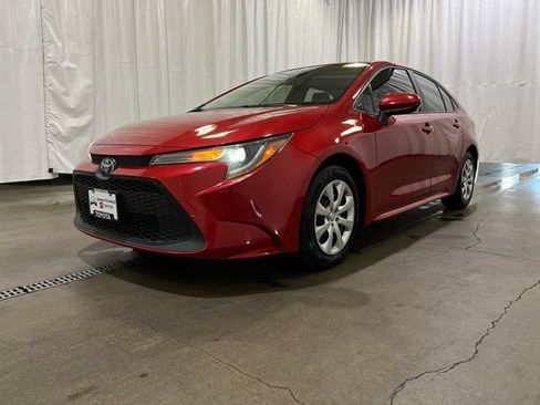 Used 2020 Toyota Corolla LE FWD image 22