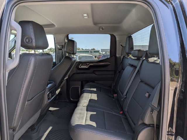 Used 2023 Chevrolet Silverado 1500 LTZ AWD/4WD image 15