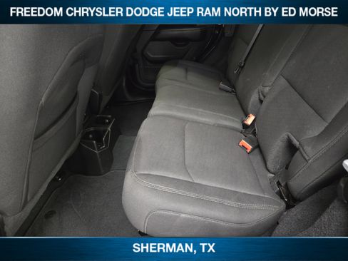 Used 2022 Jeep Wrangler Unlimited Sahara image 20