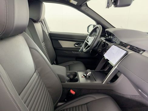 New 2026 Land Rover Discovery Sport Landmark image 29