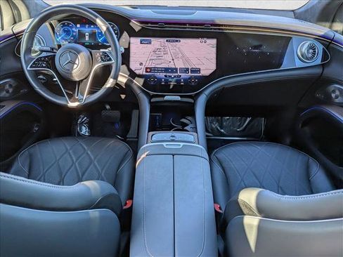 Certified 2023 Mercedes-Benz EQS 580 4MATIC SUV image 19