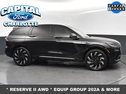 Used 2024 Lincoln Nautilus Reserve w/ Equipment Group 202A image 30