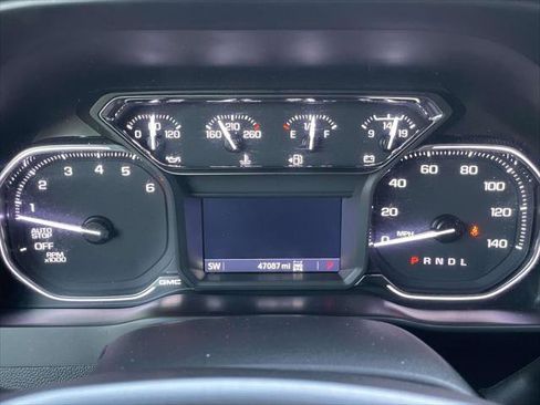 Used 2021 GMC Sierra 1500 Elevation w/ Preferred Package image 23