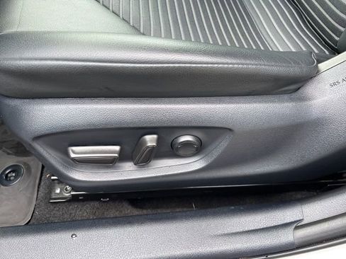 Used 2024 Toyota Camry SE image 41