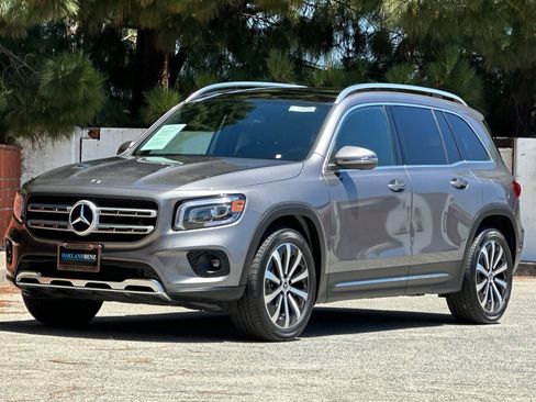 Certified 2022 Mercedes-Benz GLB 250 4MATIC image 8