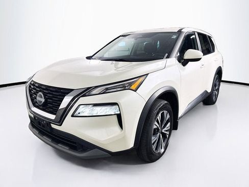 Certified 2023 Nissan Rogue SV image 1