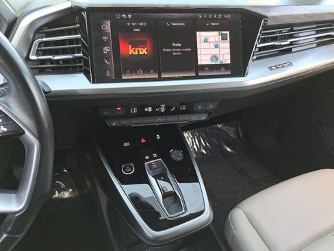 Used 2023 Audi Q4 e-tron Premium Plus w/ Premium Plus AWD/4WD image 21