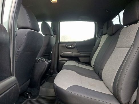 Used 2023 Toyota Tacoma TRD Sport w/ Technology Package image 10