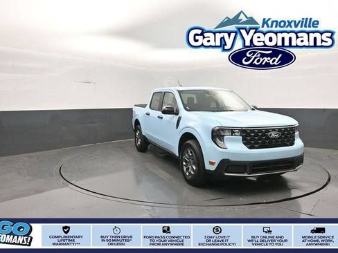 New 2026 Ford Maverick XLT w/ XLT Luxury Package FWD image 1