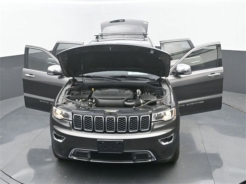 Used 2020 Jeep Grand Cherokee Limited w/ Luxury Group II image 35