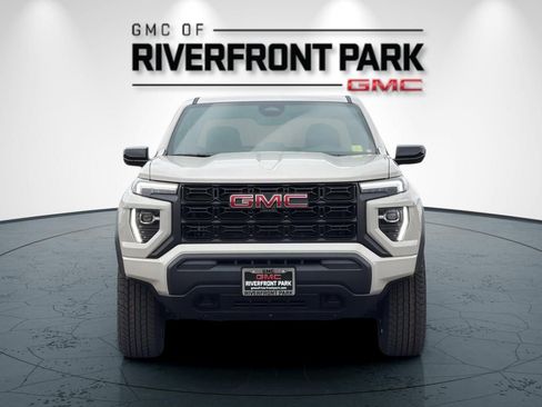 New 2026 GMC Canyon Elevation image 8