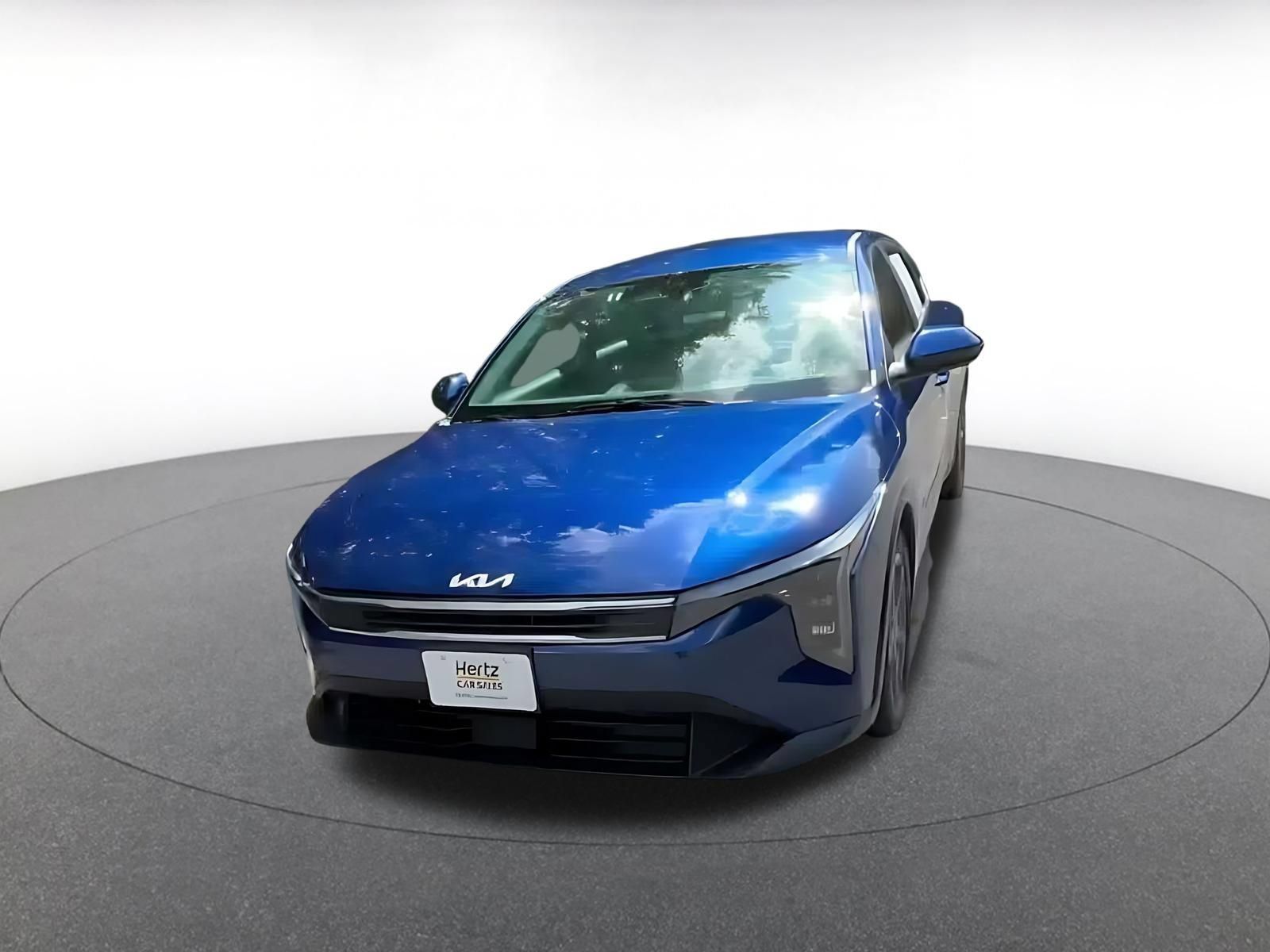 Used 2025 Kia K4 FWD image 3