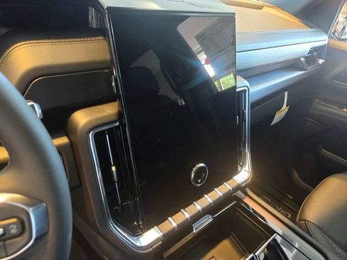 New 2026 GMC Yukon Denali AWD/4WD image 15