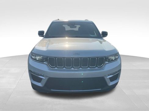 Used 2024 Jeep Grand Cherokee Limited 4xe AWD/4WD image 8