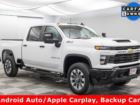 Used 2024 Chevrolet Silverado 2500 Custom w/ Custom Value Package image 1