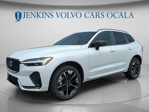 New 2026 Volvo XC60 B5 Plus w/ Climate Package AWD/4WD image 7