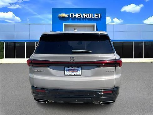 Used 2026 Buick Enclave Sport Touring FWD image 4