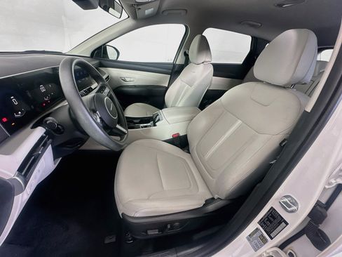 Used 2025 Hyundai Tucson SEL AWD/4WD image 13