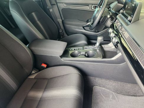 Used 2024 Honda Civic Sport image 13