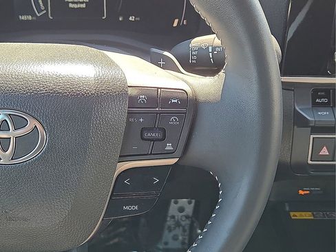 Used 2026 Toyota Camry SE w/ Convenience Package image 21