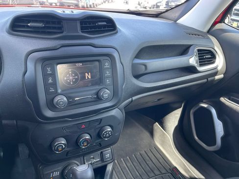 Used 2019 Jeep Renegade Sport AWD/4WD image 19