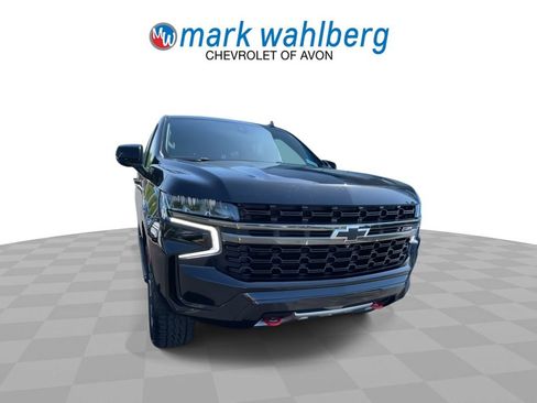 Used 2021 Chevrolet Tahoe Z71 w/ Z71 Signature Package AWD/4WD image 2