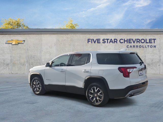 Used 2023 GMC Acadia SLE w/ LPO, Floor Liner Package FWD image 6