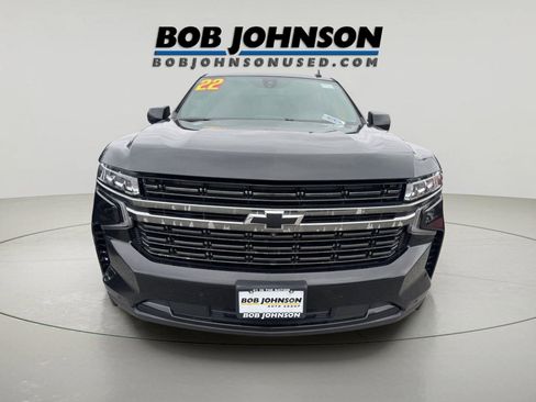 Used 2022 Chevrolet Suburban RST w/ Luxury Package AWD/4WD image 5