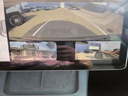 Used 2022 Tesla Model 3 Performance image 4