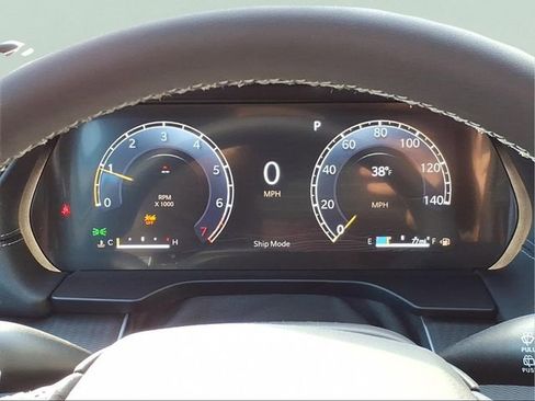 New 2025 Jeep Grand Cherokee Altitude AWD/4WD image 23