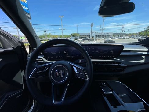 Certified 2025 Buick Enclave Sport Touring w/ Power Package image 10