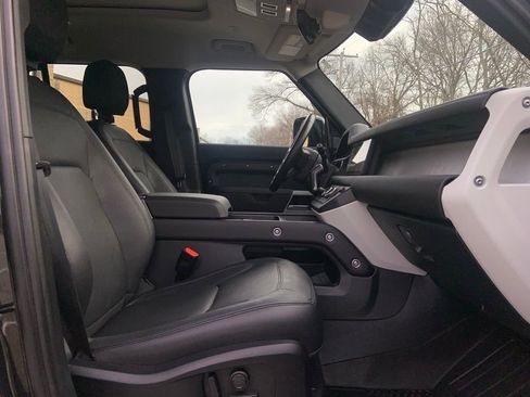 Certified 2024 Land Rover Defender 110 S image 19