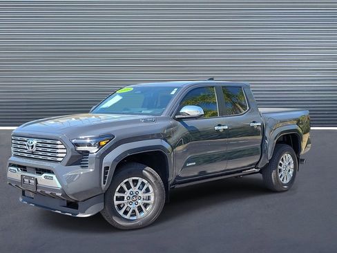 Used 2025 Toyota Tacoma Limited image 1
