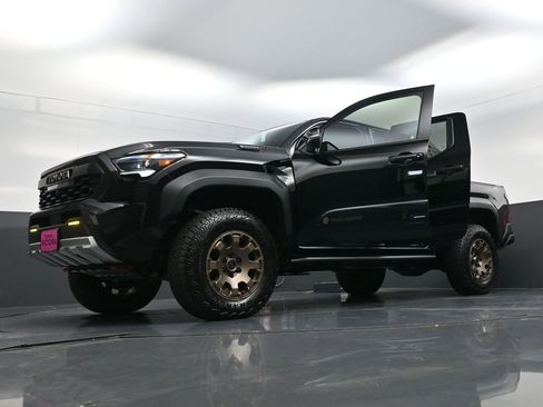 New 2026 Toyota Tacoma Trailhunter image 28