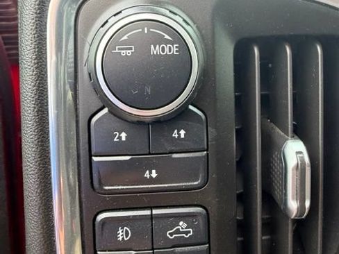 Used 2022 Chevrolet Silverado 3500 LT w/ Convenience Package AWD/4WD image 13