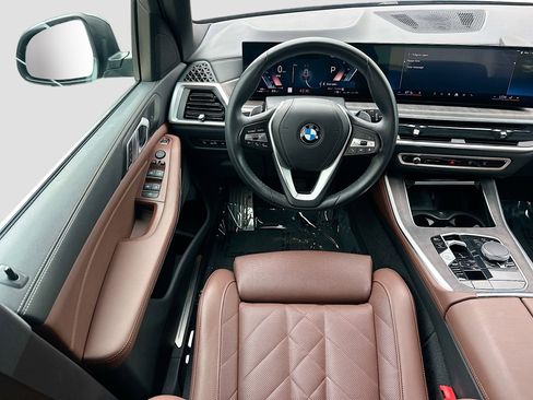 Used 2024 BMW X5 sDrive40i w/ Parking Assistance Package image 23