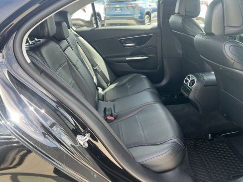 Used 2022 Mercedes-Benz C 300 Sedan image 27