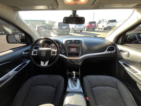 Used 2018 Dodge Journey SXT w/ Connectivity Group image 41