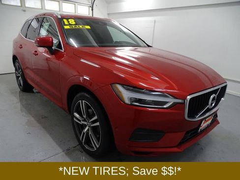 Used 2018 Volvo XC60 T5 Momentum w/ Vision Package image 1
