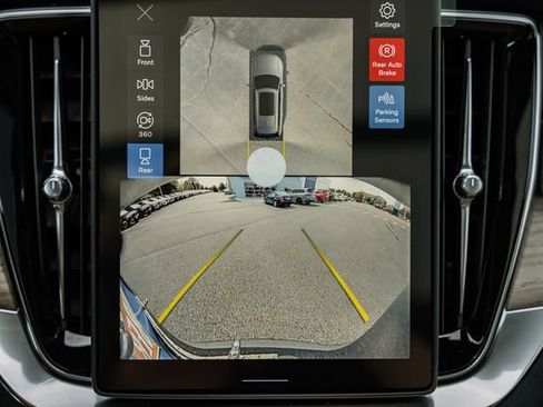 New 2026 Volvo XC90 T8 Ultra w/ Protection Package Premier AWD/4WD image 45