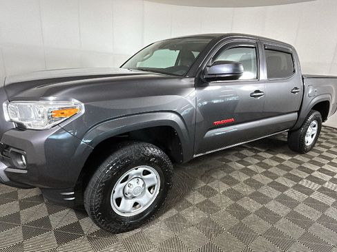 Used 2019 Toyota Tacoma SR w/ SR Convenience Package AWD/4WD image 6