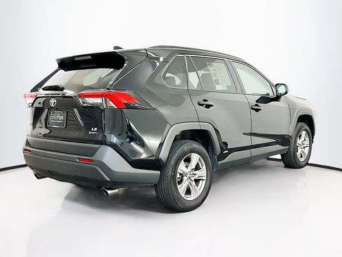 Used 2025 Toyota RAV4 LE image 9