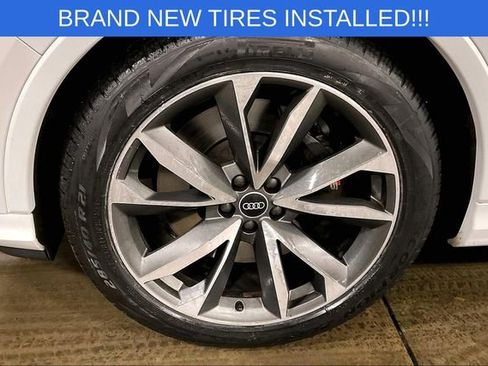 Used 2021 Audi SQ7 Premium Plus AWD/4WD image 9