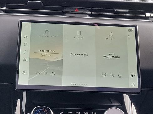 Certified 2023 Land Rover Range Rover Sport SE image 21