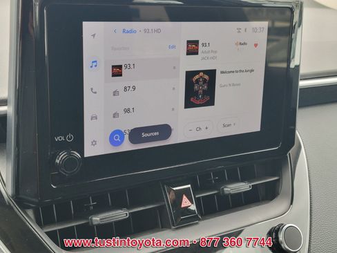 Certified 2023 Toyota Corolla LE FWD image 20