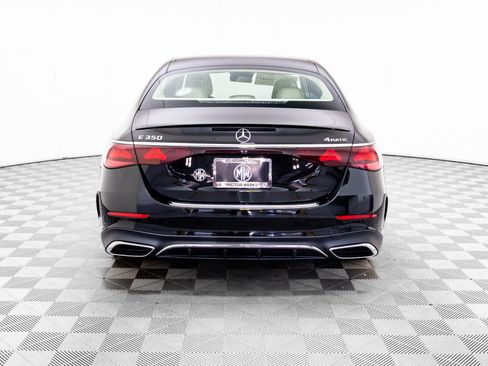 New 2026 Mercedes-Benz E 350 4MATIC Sedan image 4